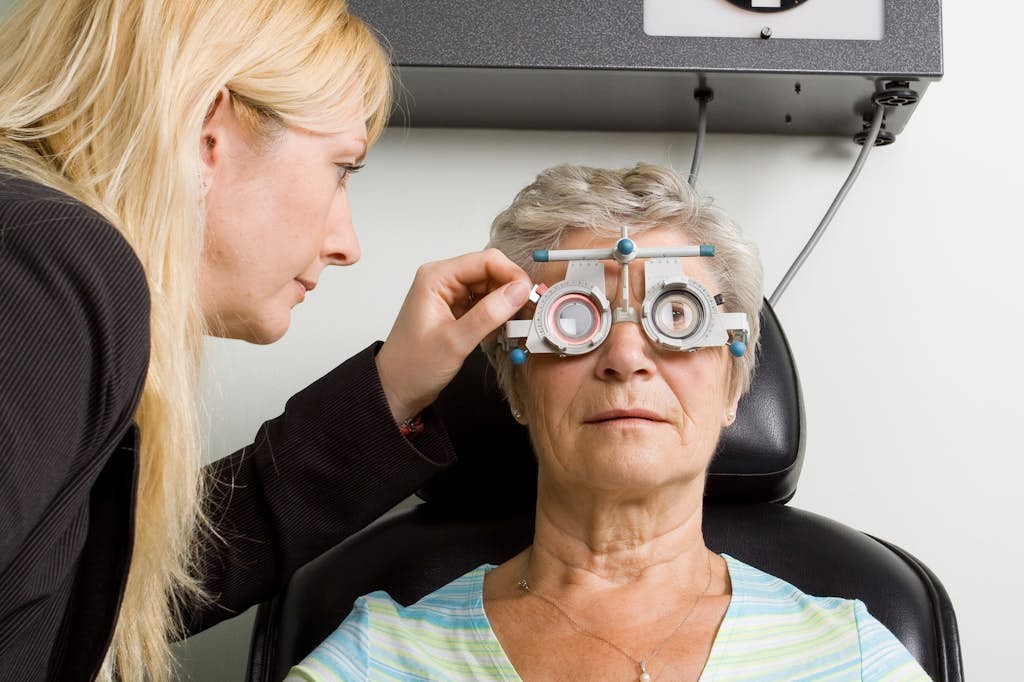 Eye Test Can Detect Alzheimer's Years Ahead of Time about false